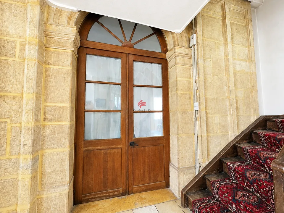 Charming residence with potential