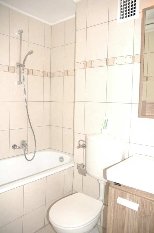 "moderne 2-Zimmerwohnung an zentraler Lage mit Balkon"