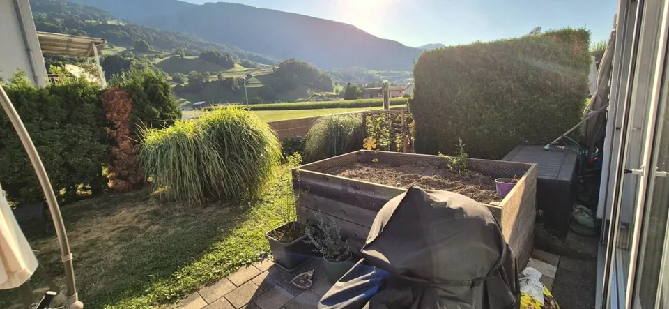 Moderne Gartenwohnung mit Whirlpoolbad und Wintergarten