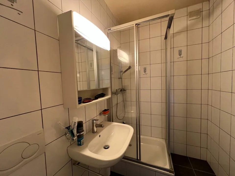 5 Zimmer im 11. Stock (letztes Stockwerk) – Foto 6 von 9