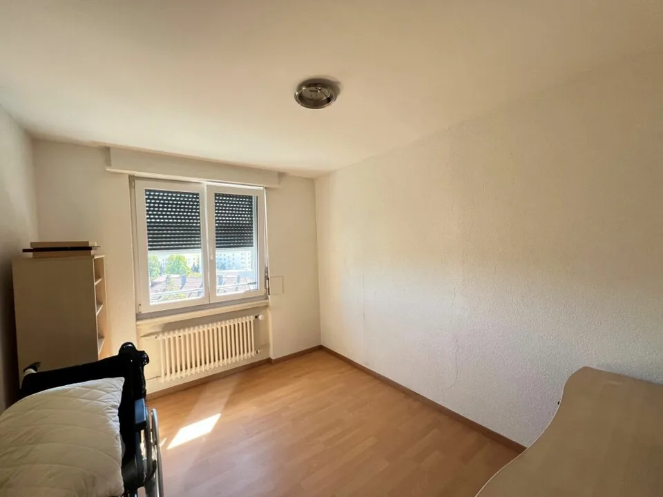 5 Zimmer im 11. Stock (letztes Stockwerk) – Foto 8 von 9