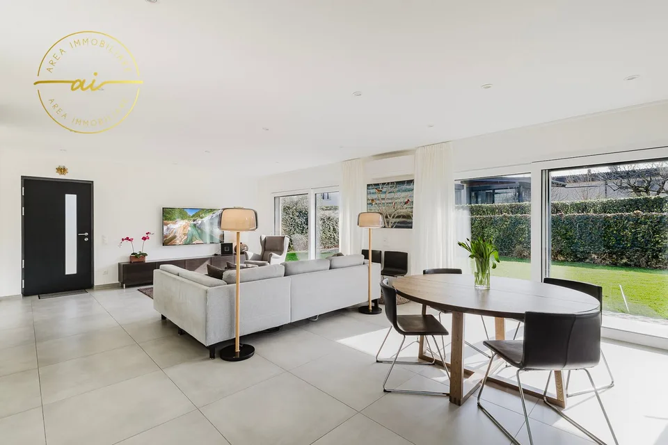 Villa moderne unifamiliale avec jardin à Ligornetto