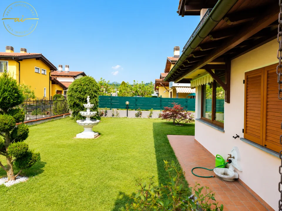Vaste maison de 5.5 pièces avec jardin dans une zone verte à Stabio