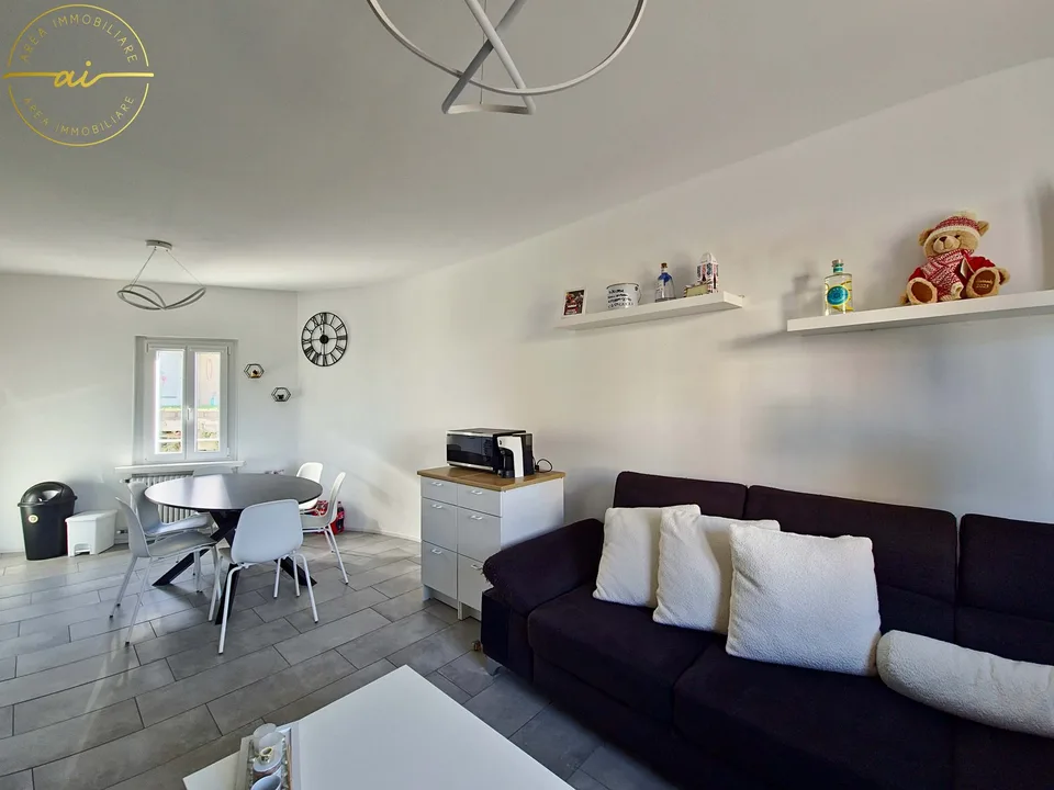 Modernes 3.5-Zimmer-Apartment in Morbio Inferiore