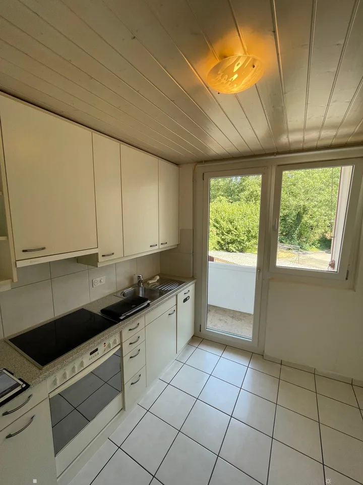 Appartement de 3.5 pièces au 1er étage avec 2 balcons