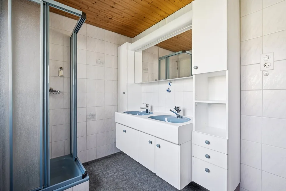 Semi-detached house attraente con potenziale – foto 9 di 10