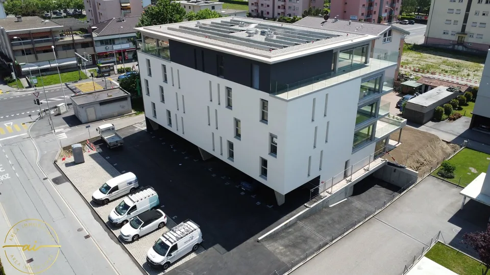 ATTICO 3.5 LOCALI CON AMPIA TERRAZZA NEL CUORE DI BELLINZONA