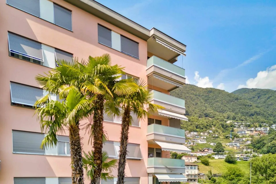 Gepflegte 3.5 Zimmer-Ferienwohnung am Lago Maggiore in Tenero