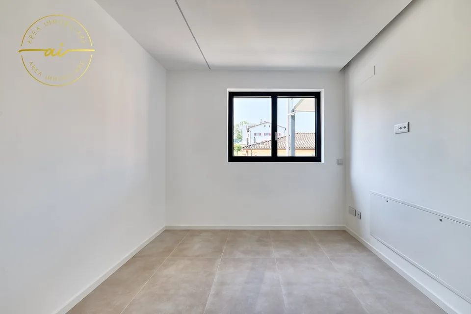 Nuovo appartamento 3.5 locali con giardino a Balerna N2
