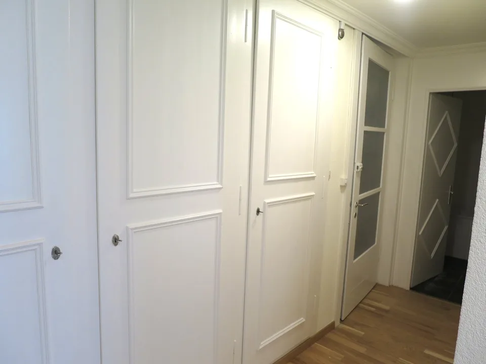 Charmante 2.5-Zimmer-Wohnung mit Balkon im Altbau – Herisau