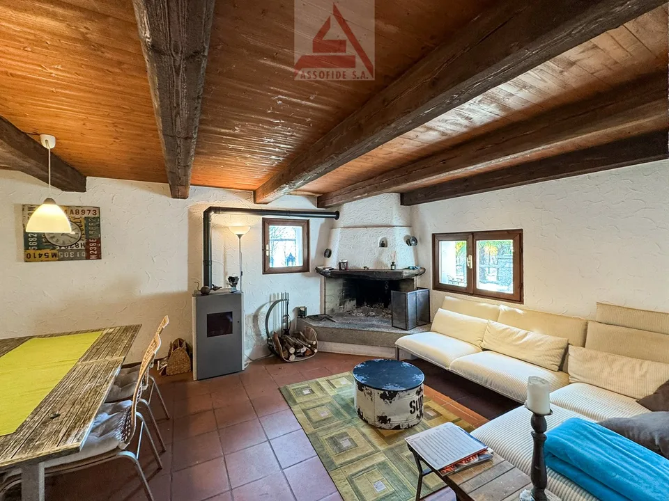 Incantevole rustico di 5.5 locali / Charmantes 5.5 - Zimmer - Rustico – Foto 9 von 14