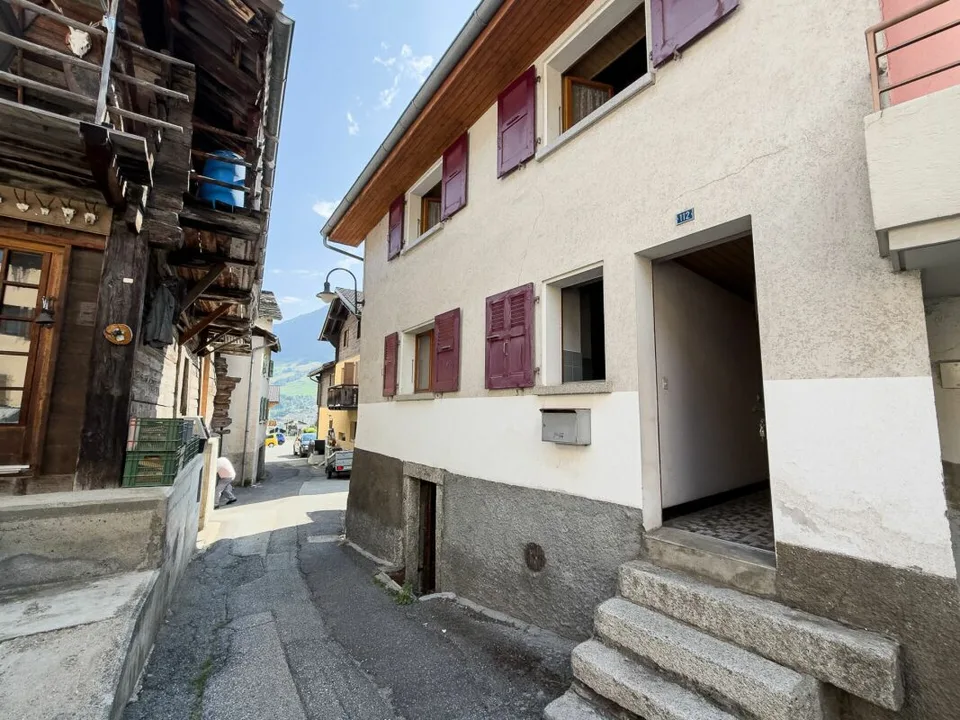 Authentique maison villageoise à rénover