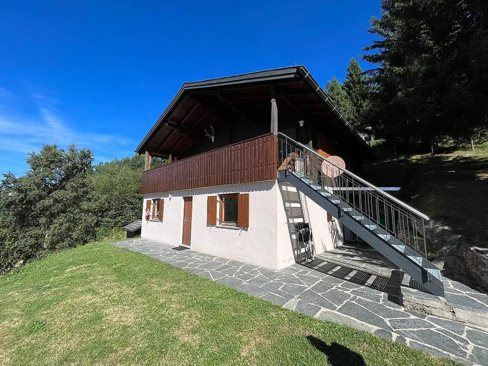 Campello, schönes rustikales Zweifamilienhaus – Foto 6 von 7