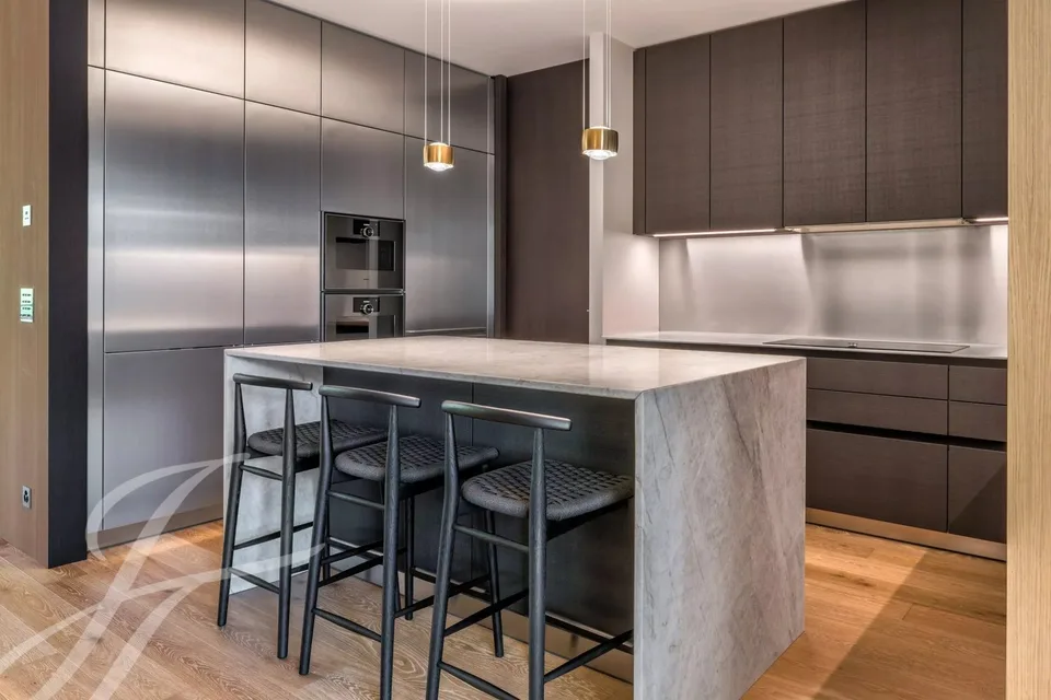 EXCLUSIVE / Eaux-Vives - Contemporary elegance in the heart of Geneva