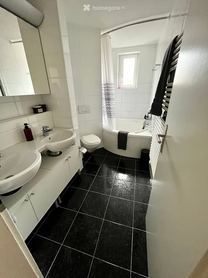 4-Zimmer-Wohnung in Zürich Kreis 5 | 76 m² | 8 Min. bis Zürich HB