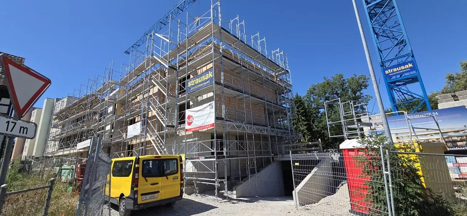 Residenz 54: Premium 5.5-Zimmer Erdgeschosswohnung an bester Lage zu verkaufen.