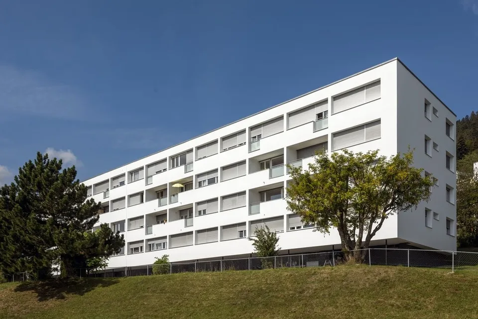 Appartement de 4 pièces situé au 1er ouest