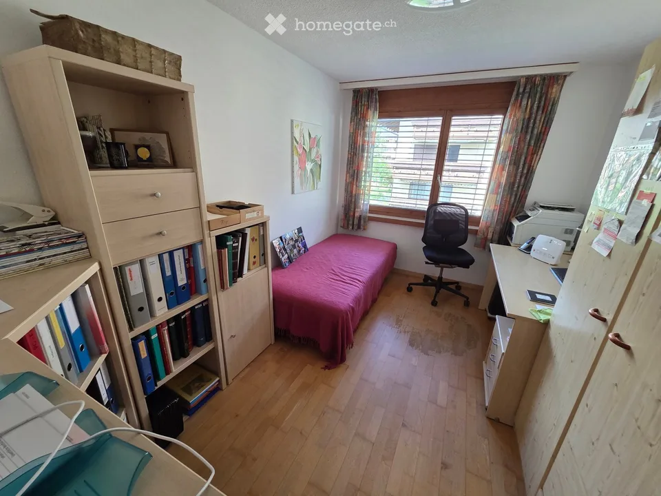 Bright 4.5-room apartment in Igis from October 2026