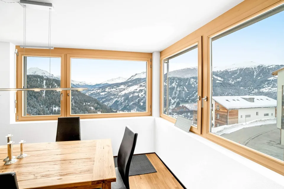 Modern secondary residence with panoramic view