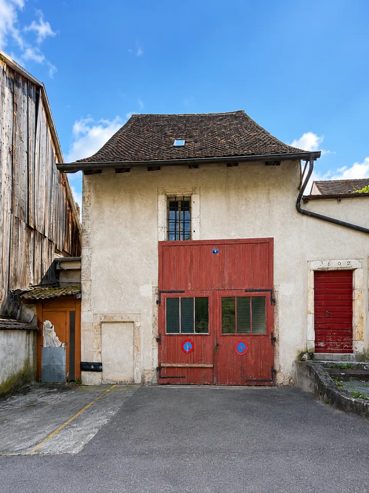 Prestigio e patrimonio nel cuore di Delémont – foto 13 di 15