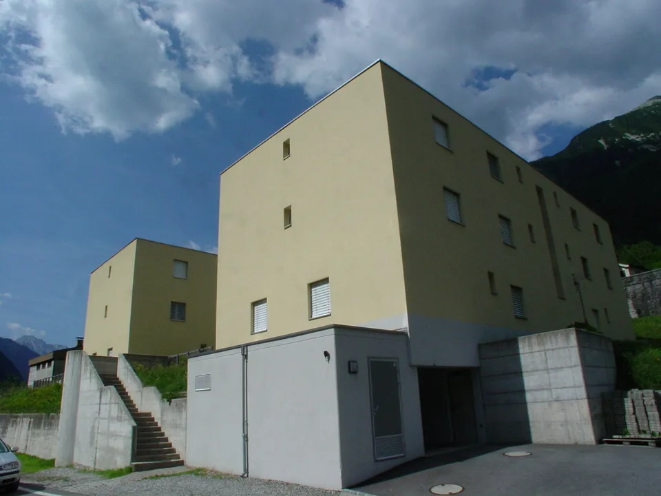 Vendesi due luminosi appartamenti/studi di 4 locali ciascuno - Mesocco