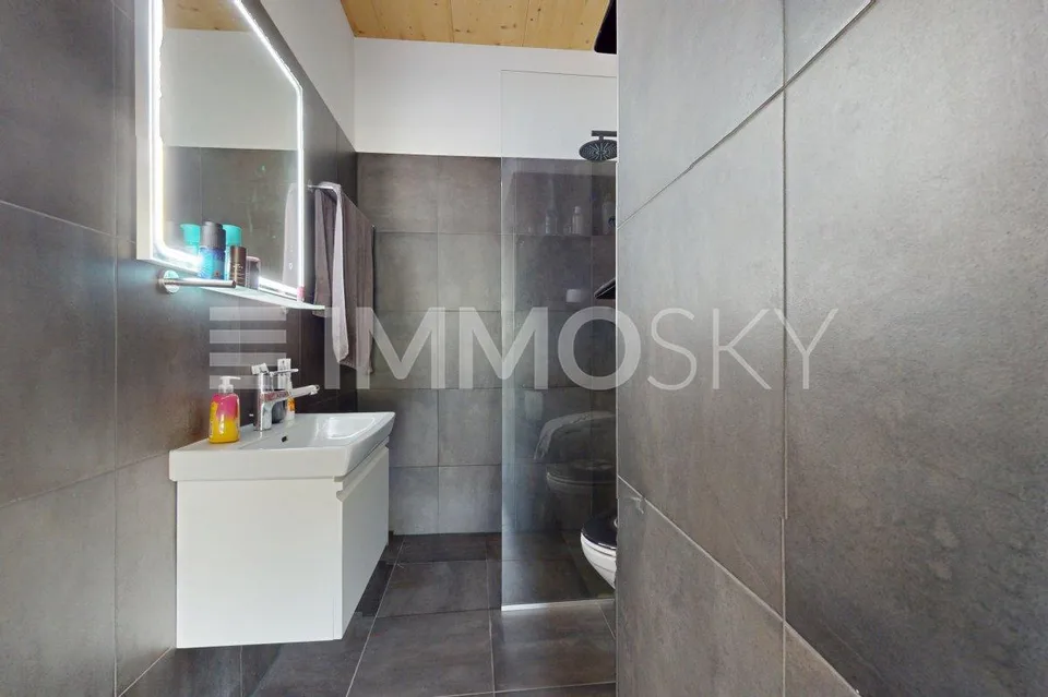 Maisonnette individuelle entièrement rénovée – photo 7 sur 8