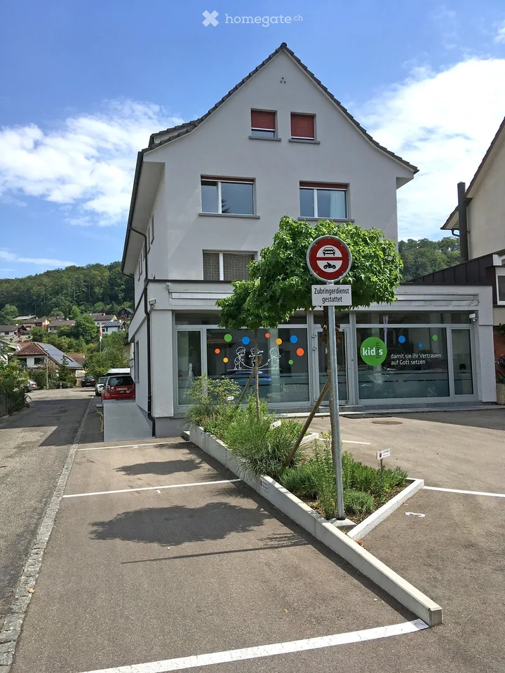Schöne 3,5 Zimmerwohnung an ruhiger Lage
