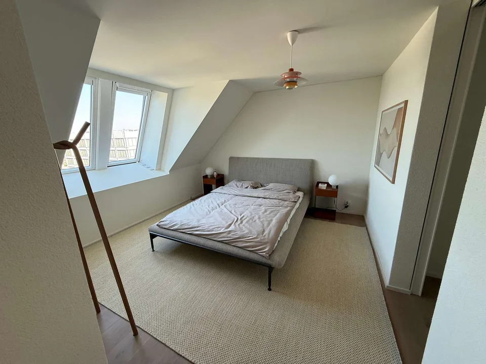 Einzigartige 3.5-Zimmer-Triplexwohnung im 25. OG mit urbanem Charme