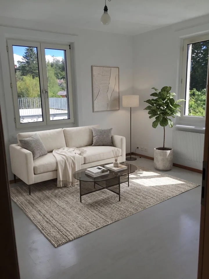 Petite Maison de Plusieurs Familles avec Trois Appartements Loués