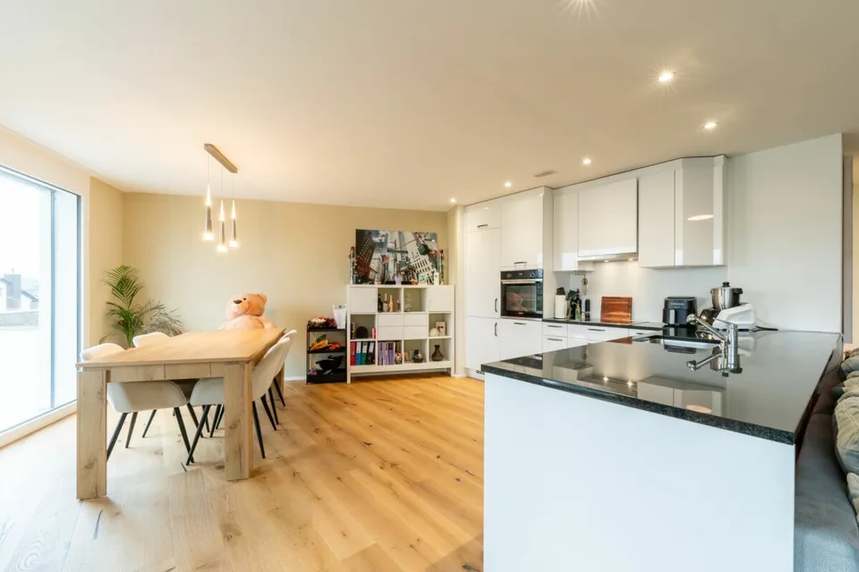 Appartement de luxe 3,5 pièces dans un emplacement idéal à Oftringen !