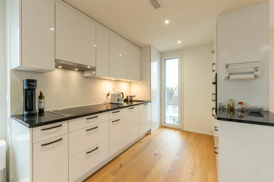 Spazio abitativo esclusivo - Appartamento di lusso 2½ locali in posizione ideale a Oftringen!