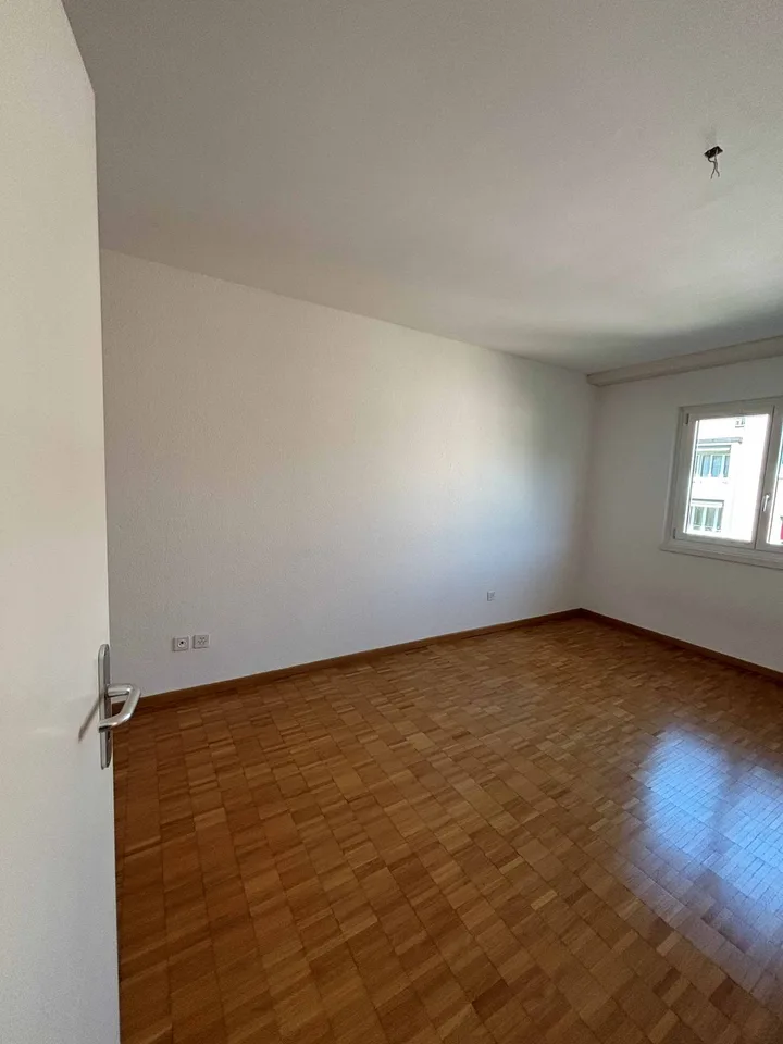Fino al 31.8.2027, vivere nel vivace Kreis 3