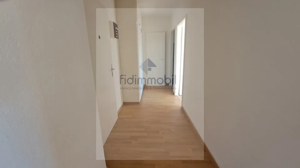Zu vermieten, 2 Zimmer, Combe-Grieurin 37b, La Chaux-de-Fonds