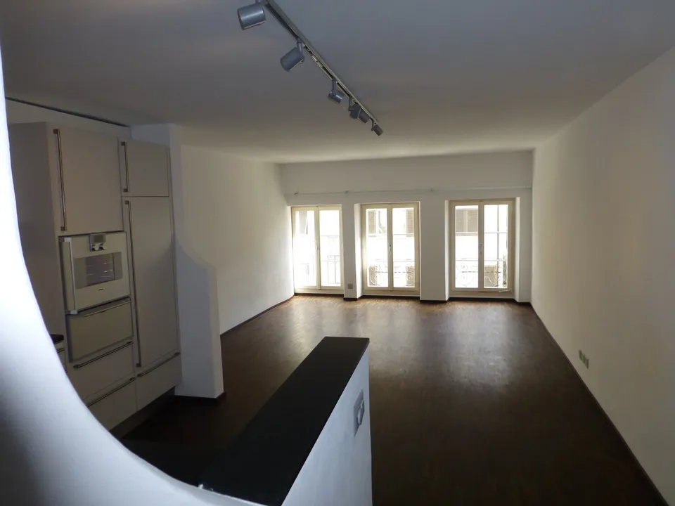 Charmant appartement de 2,5 pièces dans la vieille ville de Biel