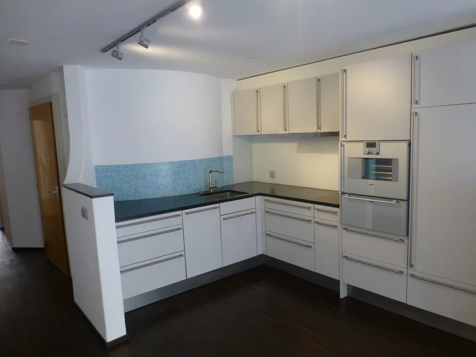 Charmant appartement de 2,5 pièces dans la vieille ville de Biel