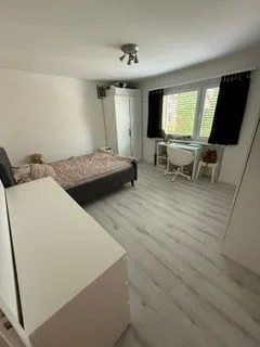 Helle 4-Zimmer-Wohnung mit Balkon in Winterthur