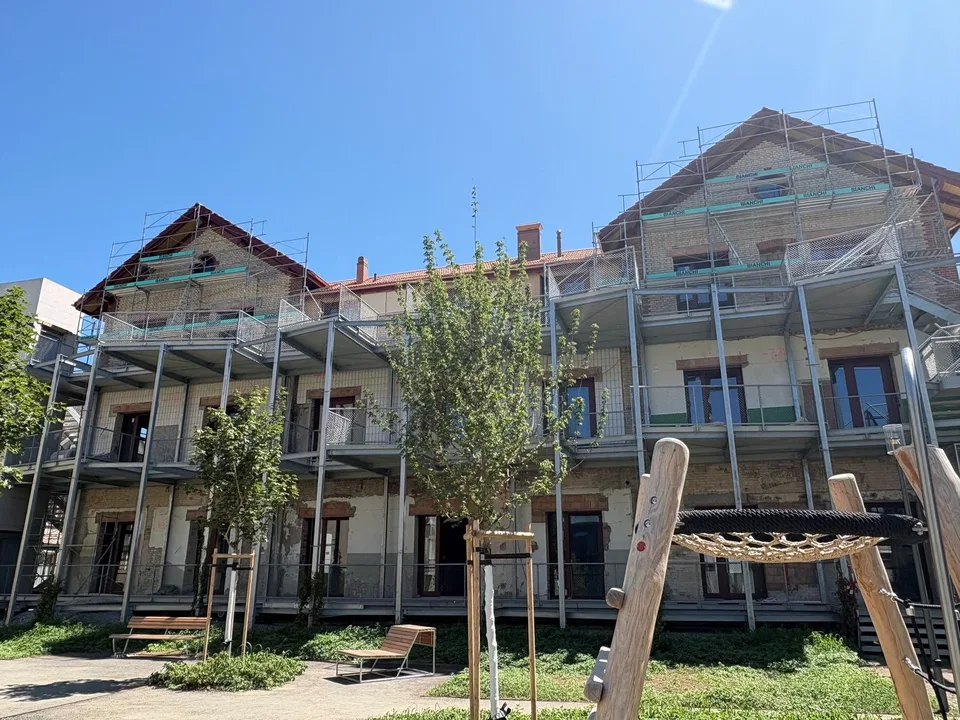 Neubau Reihenfamilienhaus 4.5 Zimmer