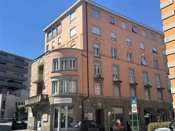Lugano: Ufficio 6.5 locali