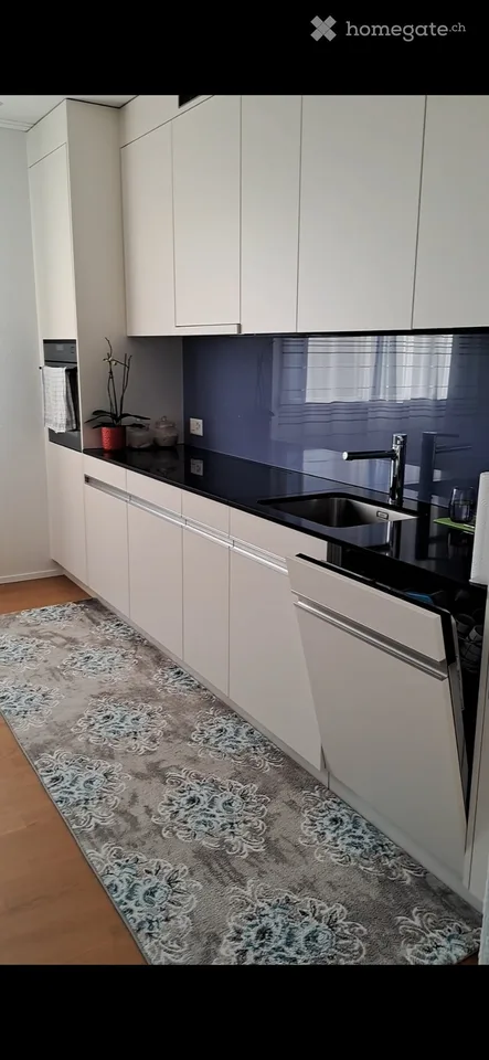 Appartement moderne 2.5 pièces 74m dans le bureau