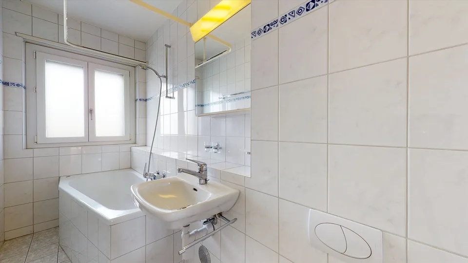 Grosse Wohnung mit zentraler Lage in Jegenstorf!