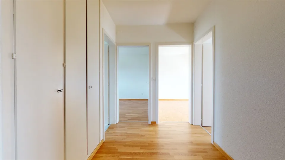 Grosse Wohnung mit zentraler Lage in Jegenstorf!