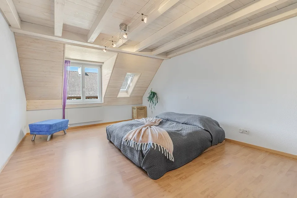 Your new home in the Zürcher Weinland - spacious, bright, and close to nature – photo 6 of 7