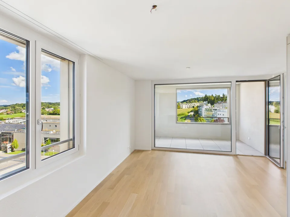Moderne 2.5-Zimmer-Wohnung mit Balkon in Uzwil