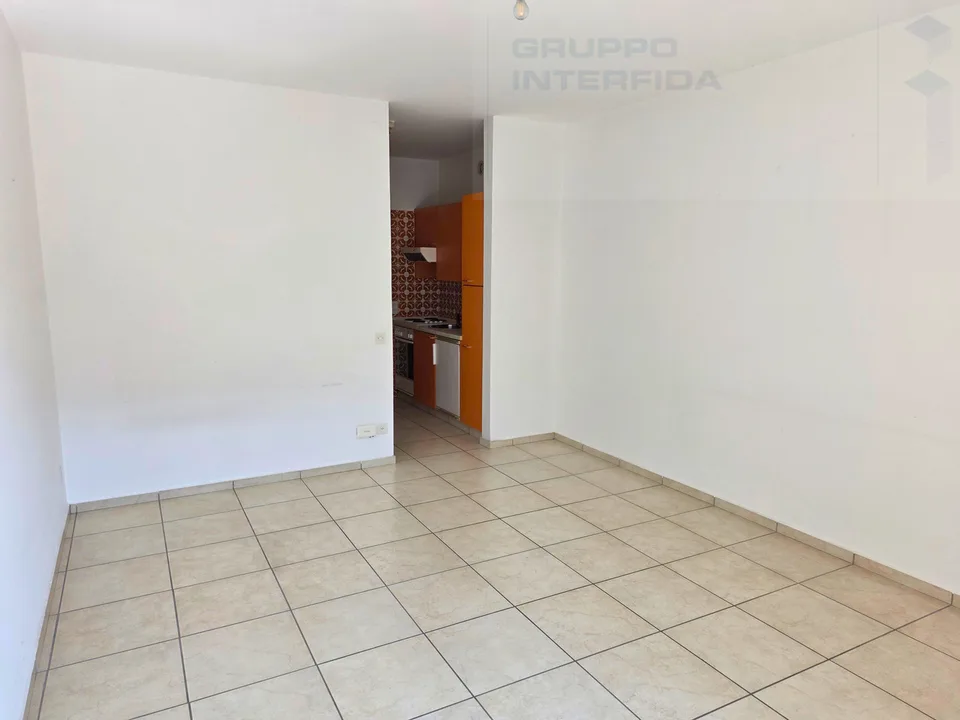 CHIASSO - EINZIMMERWOHNUNG MIT BALKON