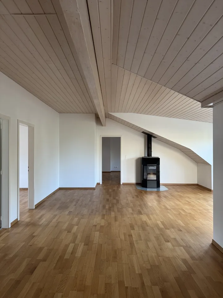 4.5-Zimmerwohnung mit durchdachtem Grundriss an zentraler Lage in Stäfa