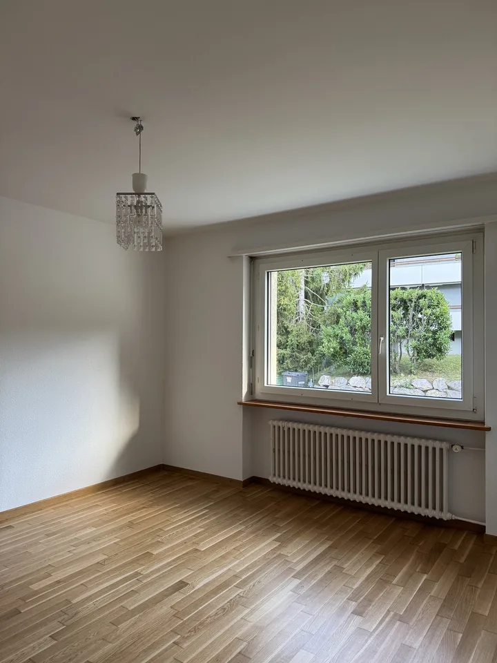 3.5-Zimmer-Wohnung im Hochparterre an zentraler Lage in Stäfa