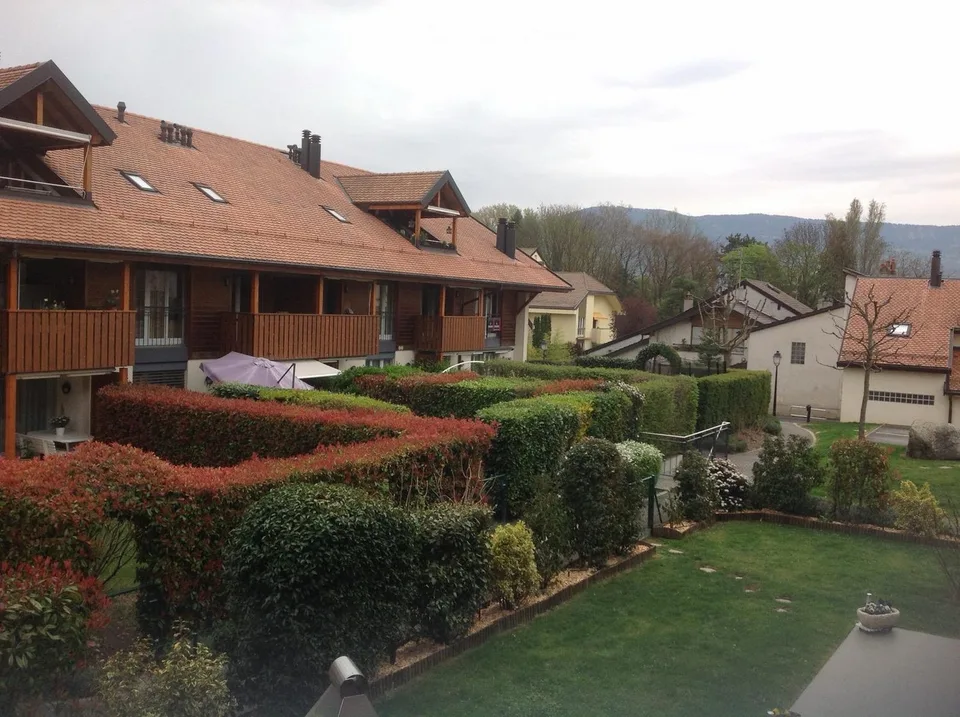 Magnifique appartement traversant de 4 pièces à Meinier – Calme et verdure aux portes de Genève