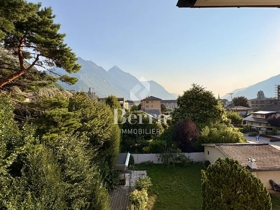 Duplex de 4.5 pièces au charme unique