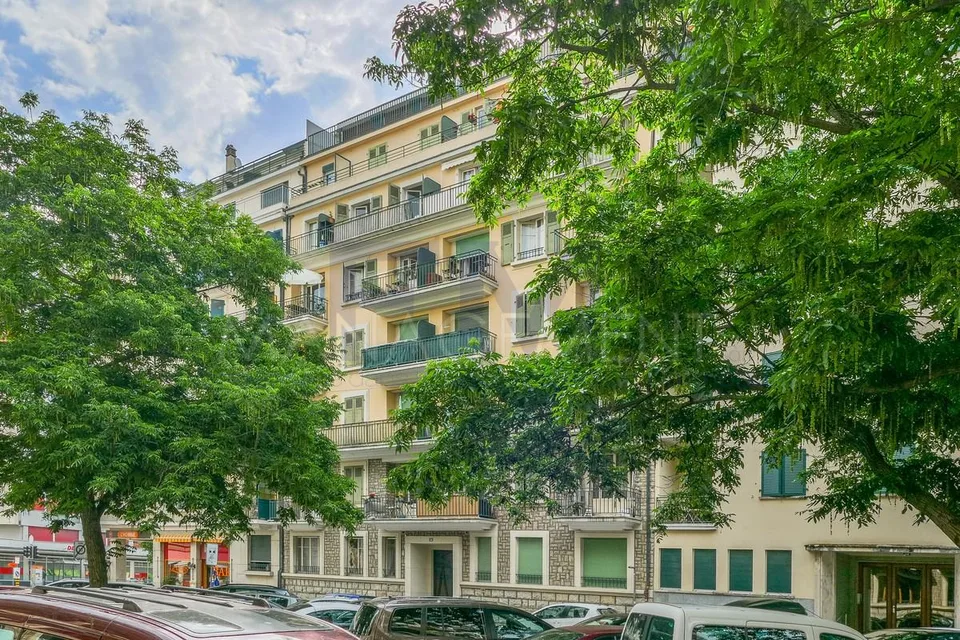 Rue de la Canonnière, 2,5 locali di circa 36 m² al 5° piano
