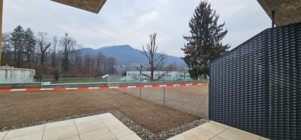 Moderno appartamento 2.5 locali con vista panoramica a Lugano